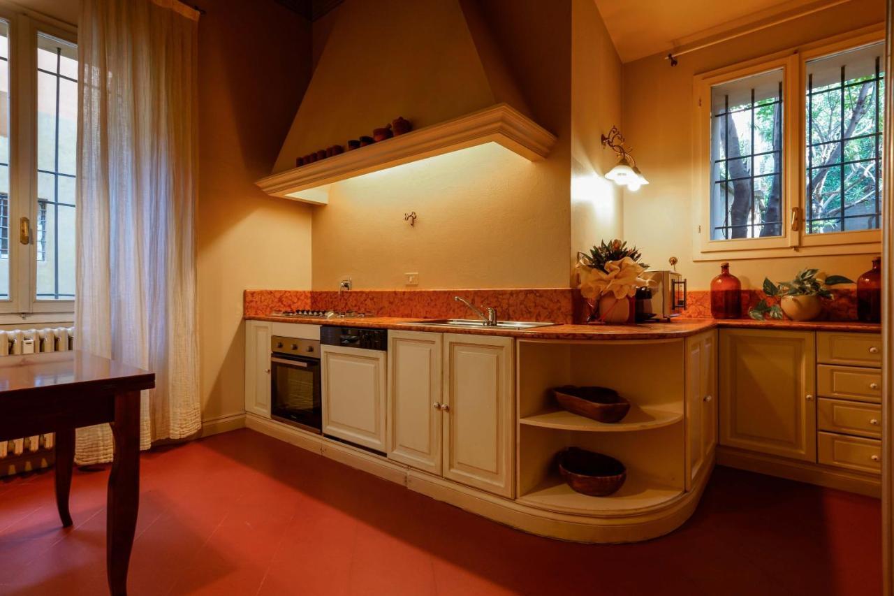 Suite Aldrovandi, With Private Garden بولونيا المظهر الخارجي الصورة